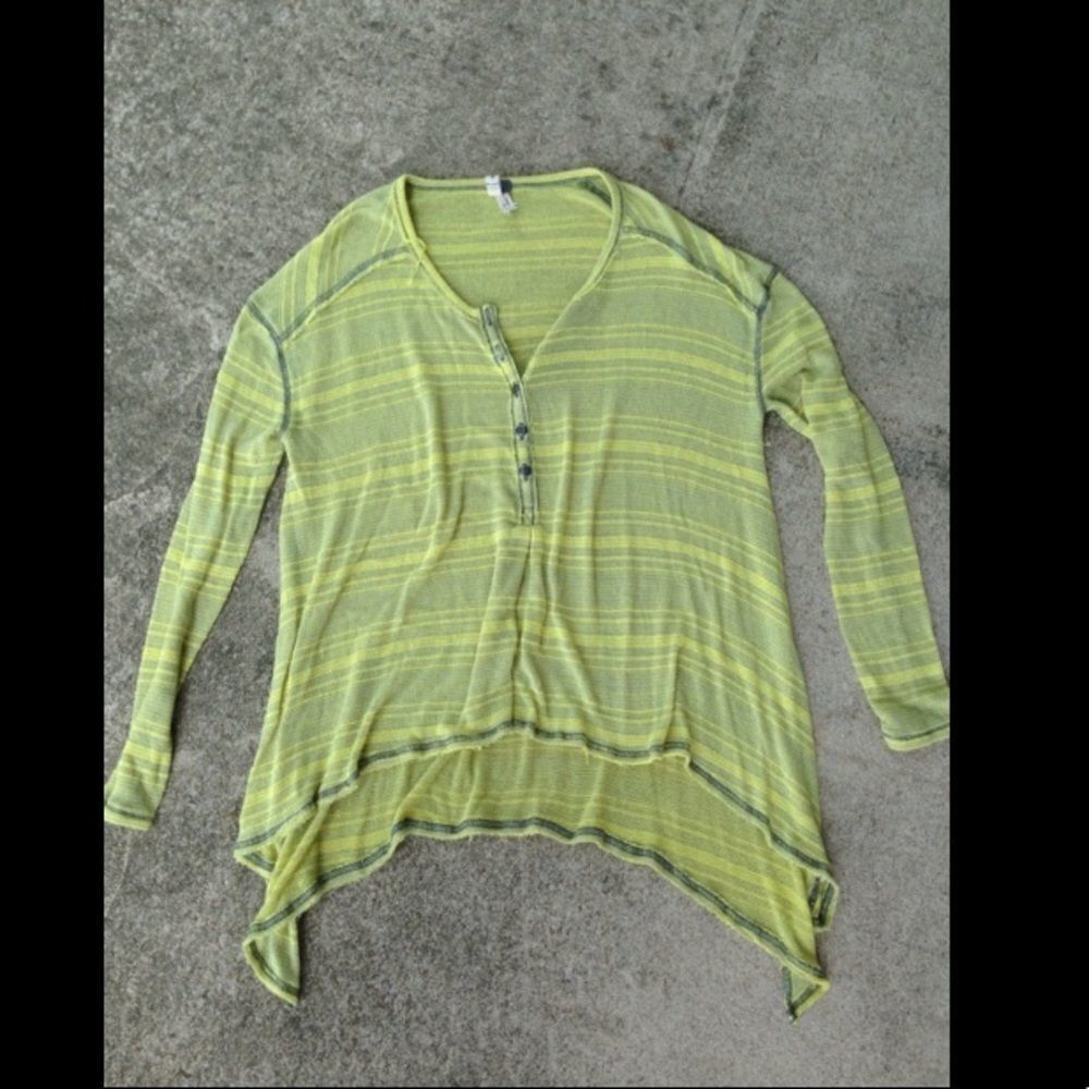 We the Free oversized Beach Haven Henley. XS